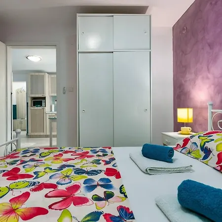 Eco Nik A2+2 For 4 Pax In The Natural Environment Of Porec * Nova Vas (Porec)