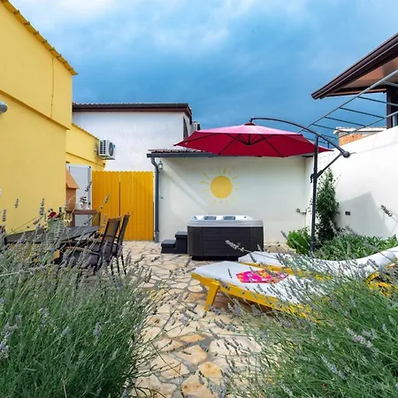 Apartment Eco Nik A2+2 For 4 Pax In The Natural Environment Of Porec